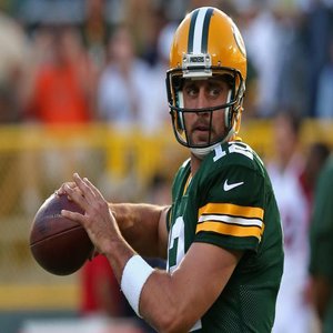 Falcons vs Packers Betting Odds have GB -13.5 with 66% expert NFL Predictions on Aaron Rodgers and GB