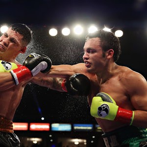 Julio Cesar Chavez Jr. vs Andrzej Fonfara Odds have Chavez Jr. -330 with 70% Boxing Predictions on Chavez Jr.